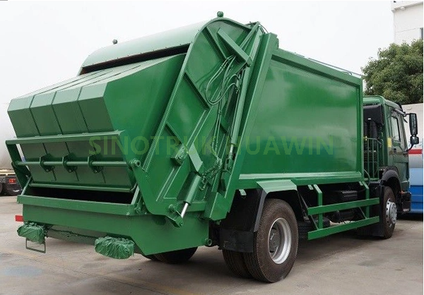 Camión recolector de basura SINOTRUK HOWO 4X2